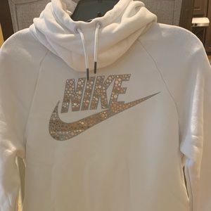 Nike sweatshirt
